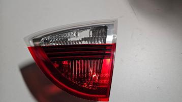 Achterlicht op klep rechts BMW 3 serie E91  touring 63217160 beschikbaar voor biedingen