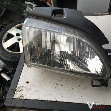 Seat Arosa 1998 Koplamp Rechtsvoor beschikbaar voor biedingen