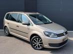 Volkswagen Touran 1.6 CR TDI | Navi | 1ste eigenaar | Garant, Auto's, Volkswagen, Voorwielaandrijving, Euro 5, Gebruikt, Zwart