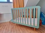 Lit bébé + table à langer Avec accessoires, Enlèvement
