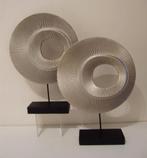 DESIGN : Set zon tafelstructuren in zilverkleurig composiet, Enlèvement