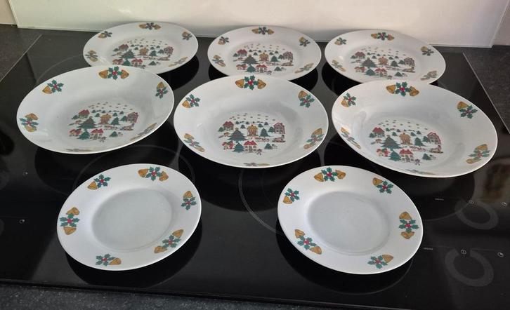 Assiettes de Noël 8 pièces Art Design, Antiquités & Art, Antiquités | Services (vaisselle) complet, Enlèvement