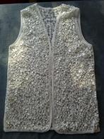 Vest van gebroken wit tule met golvend effect en kralenrande, Sans marque, Ophalen of Verzenden, Nieuw, Wit
