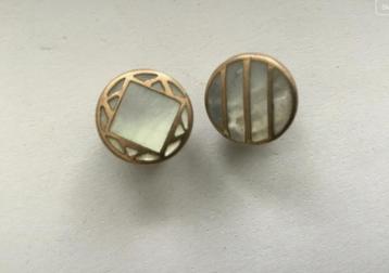 Lion Brand England kraagknoop kraagstud Parelmoerknoppen beschikbaar voor biedingen