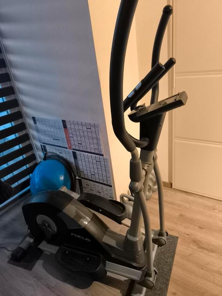 Crosstrainer focus Fitness fox 3, Sport en Fitness, Fitnessapparatuur, Crosstrainer, Ophalen
