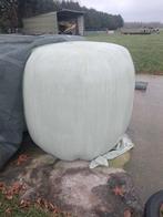 Voordroog hooi, Dieren en Toebehoren