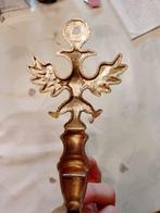 Muurkandelaars, Ophalen, Koper of Brons