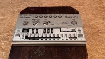 Roland TB303 origineel beschikbaar voor biedingen