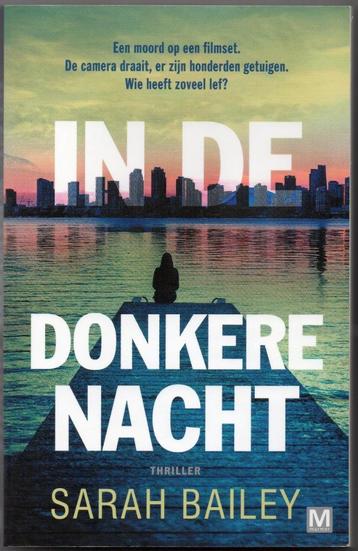 Sarah Bailey - In de donkere nacht beschikbaar voor biedingen