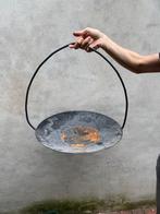 Hangende wok voor open haard. Plaatstaal, Gebruikt, Ophalen of Verzenden