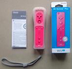 Remote Motion Plus Controller Rose in doosje, Ophalen of Verzenden, Zo goed als nieuw