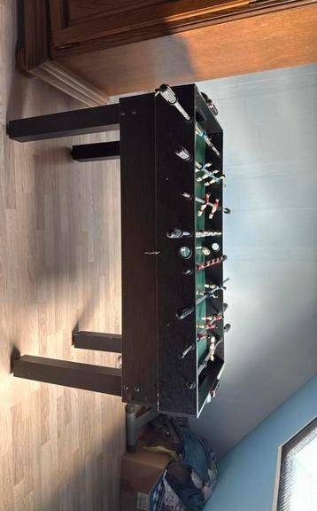 2-in-1 speeltafel: Tafelvoetbal + Airhockey met accessoires beschikbaar voor biedingen