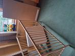 Houten babybed, Kinderen en Baby's, Ophalen, Zo goed als nieuw, Matras