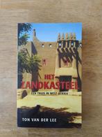 Ton van der Lee - Het Zandkasteel, Ophalen of Verzenden, Gelezen, Ton van der Lee, Afrika