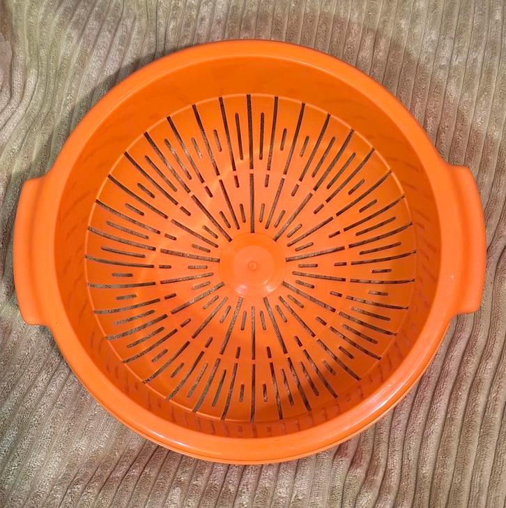 Passoire rétro design Italy 1970, Huis en Inrichting, Keuken | Keukenbenodigdheden, Nieuw, Ophalen