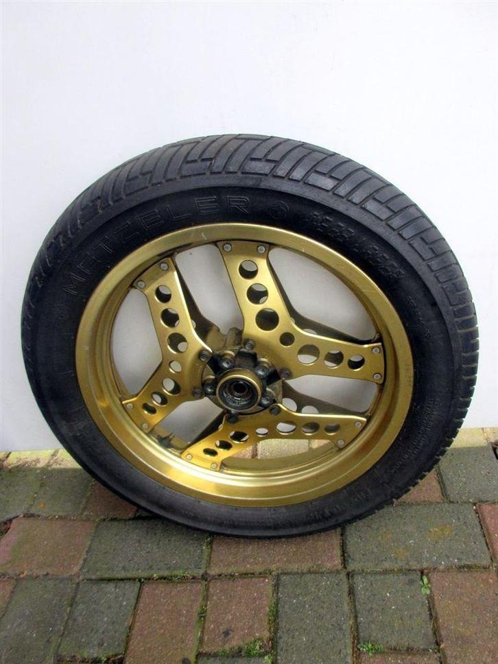 Honda VF750F voorwiel voorvelg velg wiel VF 750 Interceptor, Motoren, Onderdelen | Honda, Gebruikt, Ophalen of Verzenden