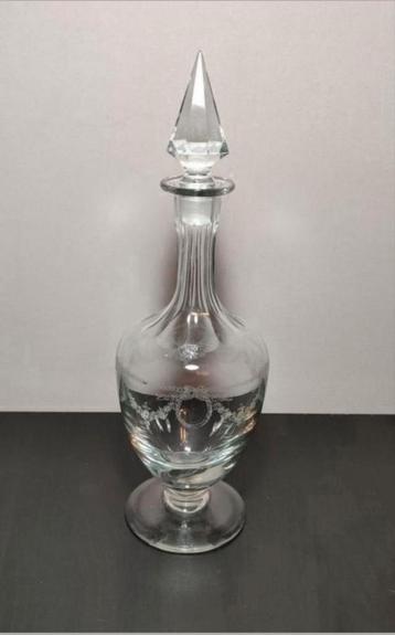 Art-nouveau karaf beschikbaar voor biedingen