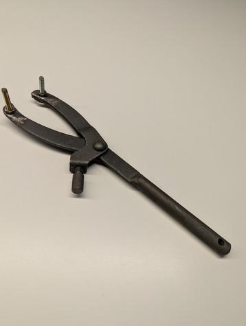 Vario blokkeersleutel voor Vespa, Piaggo, Peugeot, Aprilia . beschikbaar voor biedingen