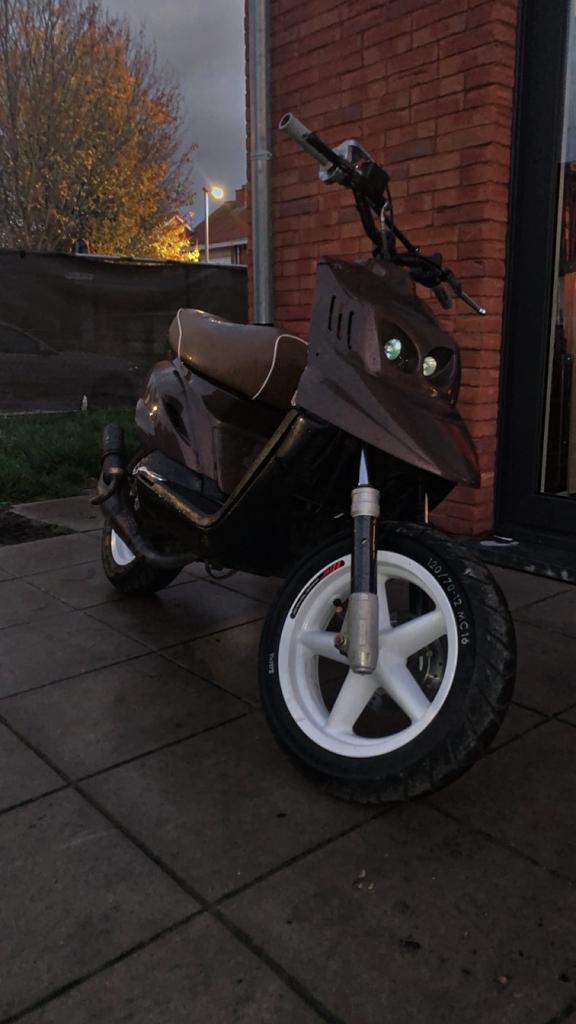 A klasse 70 cc, Fietsen en Brommers, Brommeronderdelen | Algemeen, Zo goed als nieuw, Uitlaat, Ophalen