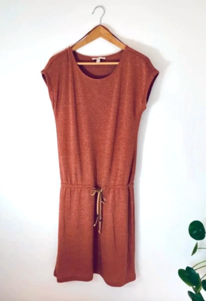 Knitted glitter dress Esprit (size S) NEW, Kleding | Dames, Jurken, Nieuw, Maat 36 (S), Oranje, Knielengte, Ophalen of Verzenden