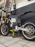 Cake Kalk Ink& Elektrische motor 11kw Straatlegaal., Motos, Motos | Marques Autre, Particulier, Enduro