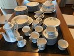SERVIES VINTAGE 70 DELIG, Huis en Inrichting, Keuken | Servies, Ophalen, Zo goed als nieuw, Overige stijlen, Porselein