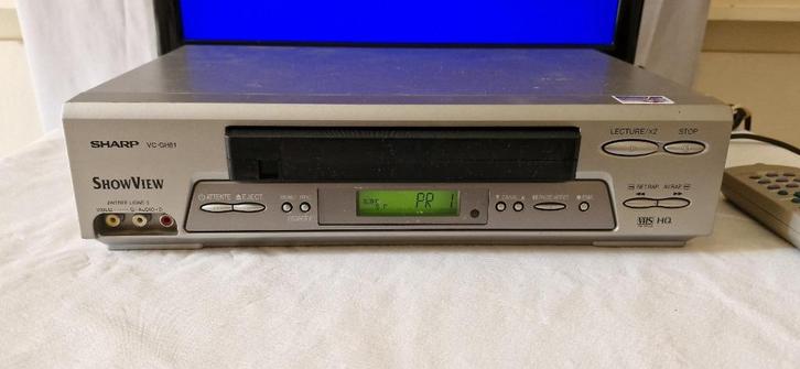 Sharp videorecorder model VC-GH61 met afstandsbediening, Audio, Tv en Foto, Videospelers, Gebruikt, VHS-speler of -recorder, Ophalen of Verzenden