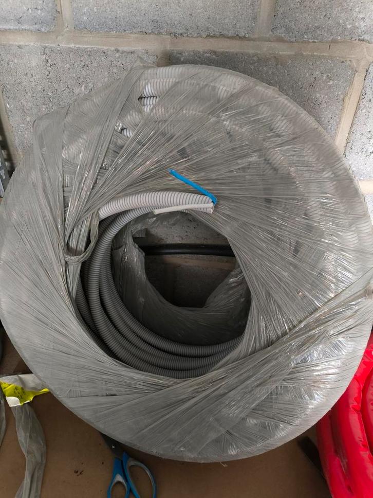 Preflex met utp/coax, Doe-het-zelf en Bouw, Elektriciteit en Kabels, Nieuw, Ophalen