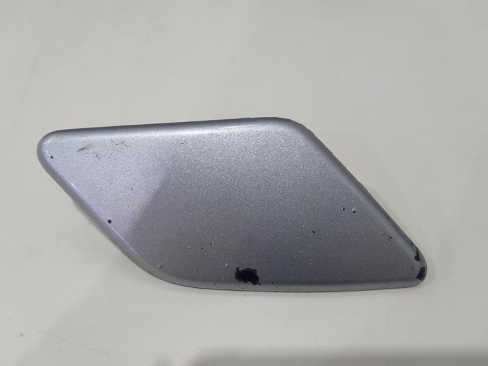 Afdekkap koplampsproeier rechts van een Volvo V50 (47700), Auto-onderdelen, Verlichting, Volvo, Gebruikt, 3 maanden garantie, Ophalen of Verzenden