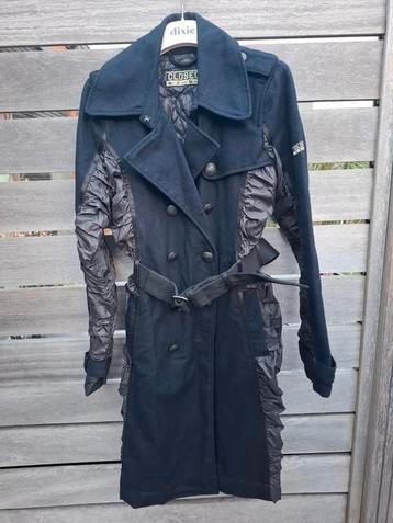 Original CLOSED S wollen jas donkerblauw beschikbaar voor biedingen