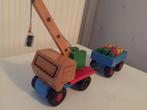 Camion-grue jouet en bois avec aimants, Enfants & Bébés, Comme neuf, Enlèvement ou Envoi