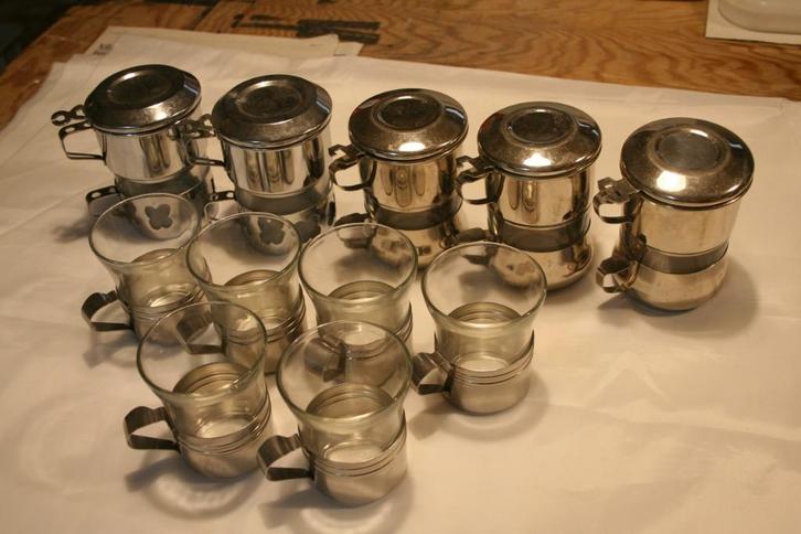 filterkoffiekopjes 5 st  - theeglazen 6 st, Huis en Inrichting, Keuken | Servies, Gebruikt, Kop(pen) en/of Schotel(s), Overige materialen