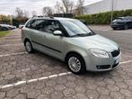 Zeer mooie Skoda Fabia break benzine met keuring en garantie, Auto's, Voorwielaandrijving, Stof, Parkeersensor, 4 cilinders