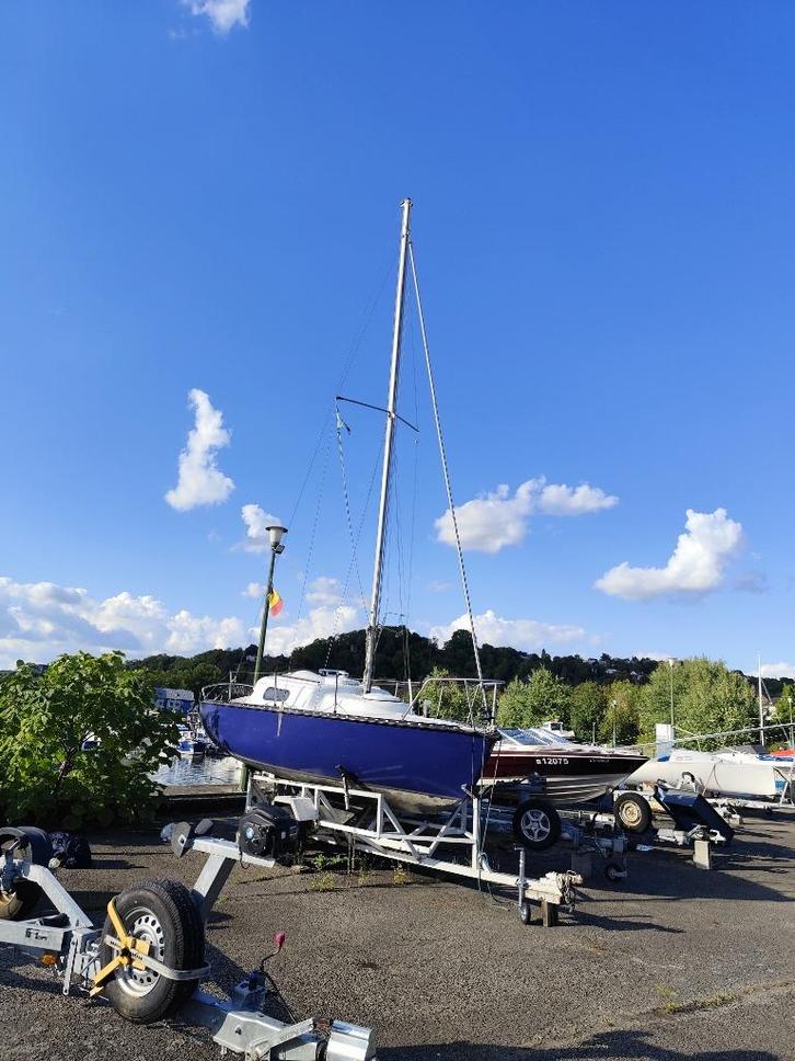 Voilier, Watersport en Boten, Kajuitzeilboten en Zeiljachten, Gebruikt, Tourjacht of Cruiser, Polyester, Tot 6 meter, Benzine