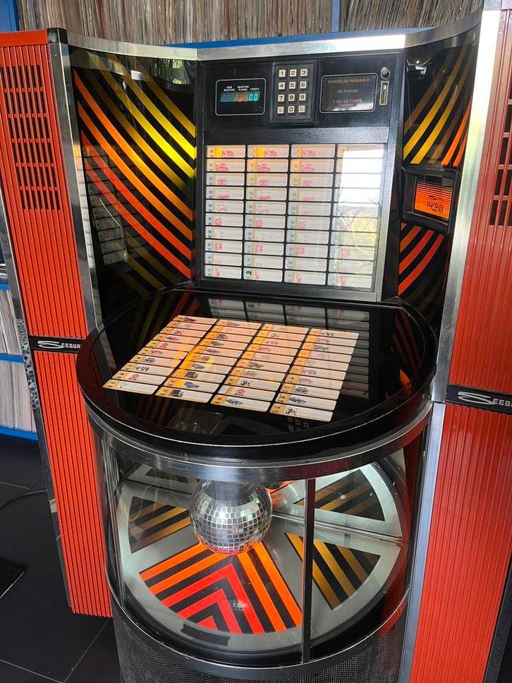 Jukebox Seeburg SMC2 in prima staat, Verzamelen, Automaten | Jukeboxen, Zo goed als nieuw, Seeburg, Ophalen
