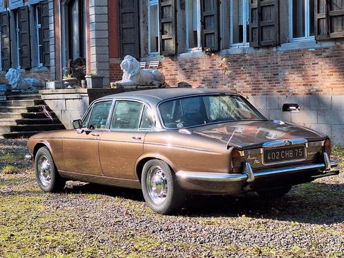 Daimler Double Six Van den Plas v12 5.3L 1977, Auto's, Jaguar, Particulier, Berline, Automaat, Bruin, Ophalen