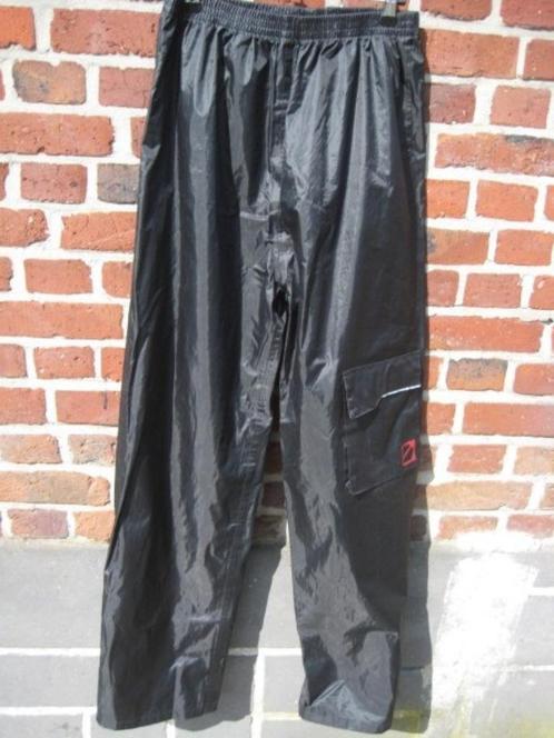 Pantalon de pluie Booster taille M neuf, Motos, Vêtements | Vêtements de moto, Pantalon | textile, Neuf, sans ticket, Enlèvement ou Envoi