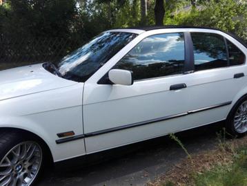 BMW BAUR 318i E36 dec 1996. beschikbaar voor biedingen