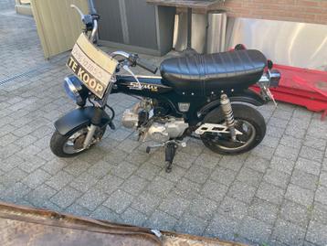 Brommer beschikbaar voor biedingen