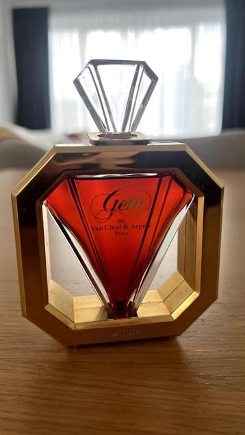 Van Cleef & Arpels – Gem parfum beschikbaar voor biedingen