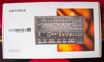 Arturia MniBrute 2S beschikbaar voor biedingen