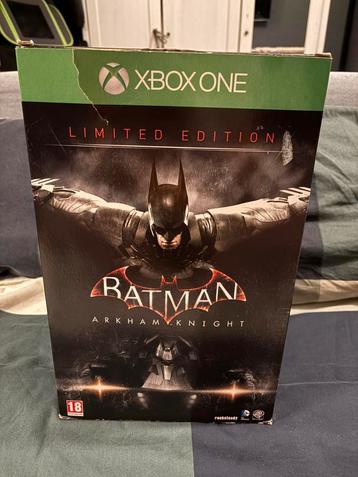 Batman ARKHAM KNIGHT collector beschikbaar voor biedingen