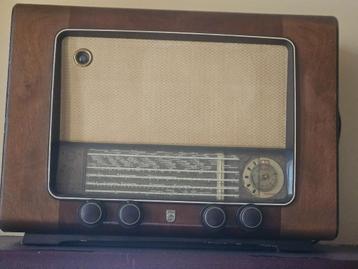 Vintage transistor radio, Philips beschikbaar voor biedingen