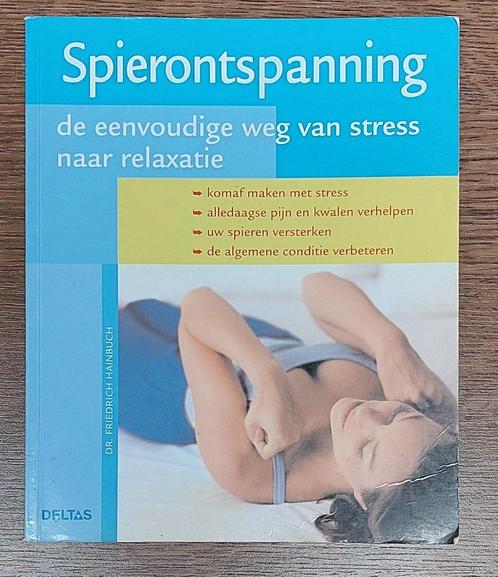 Boek - Spierontspanning - Friedrich Hainbuch - € 5, Boeken, Advies, Hulp en Training, Zo goed als nieuw, Ophalen of Verzenden