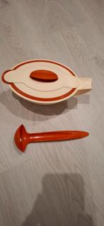 Tupperware sauskommetje met lepel, Ophalen of Verzenden