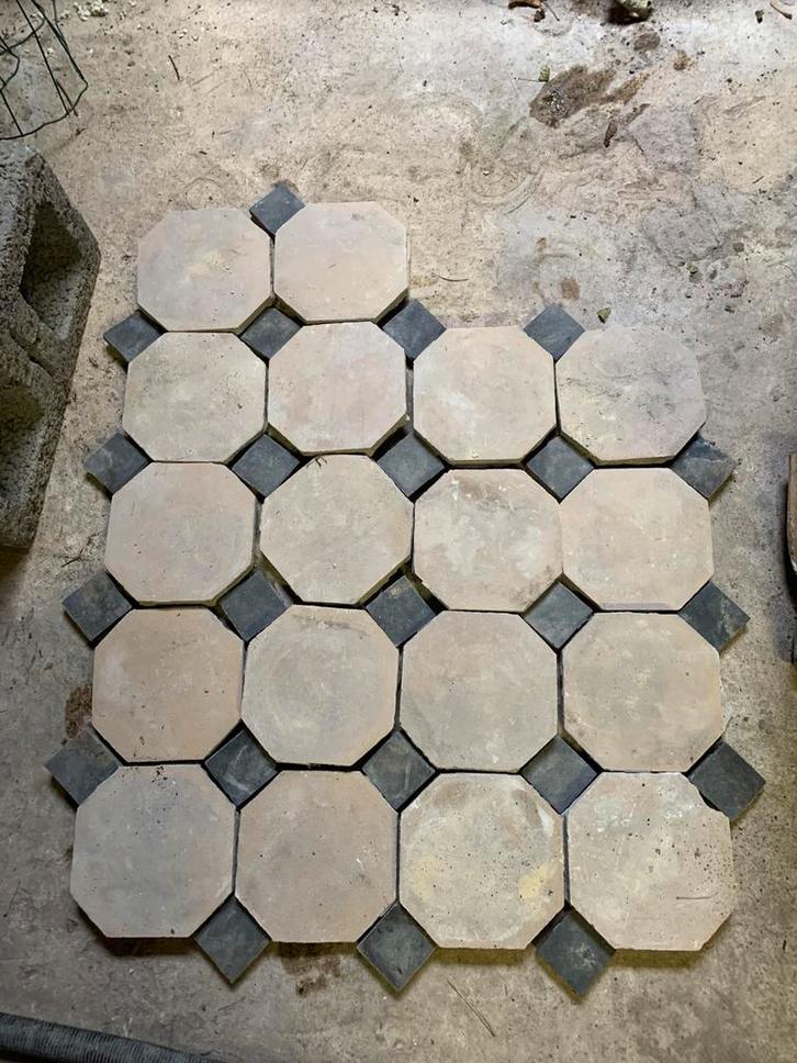 Restpartij vloertegels. Ca. 80 x 70 cm., Doe-het-zelf en Bouw, Tegels, Gebruikt, Vloertegels, Minder dan 5 m², Ophalen