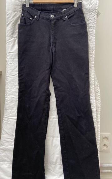 Zwarte jeans CNB beschikbaar voor biedingen