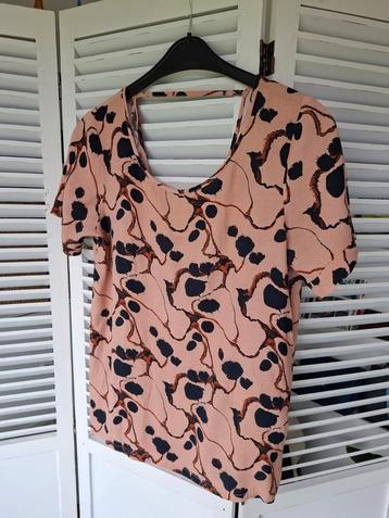 T-shirt topje ICHI maat M beschikbaar voor biedingen