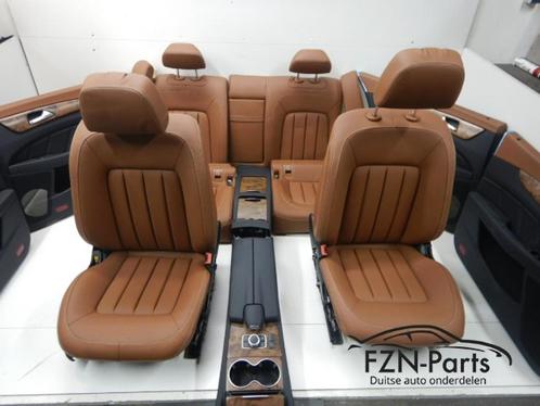 Mercedes Benz CLS W218 Interieur Leder Satelbraun, Autos : Pièces & Accessoires, Habitacle & Garnissage, Utilisé, Enlèvement ou Envoi