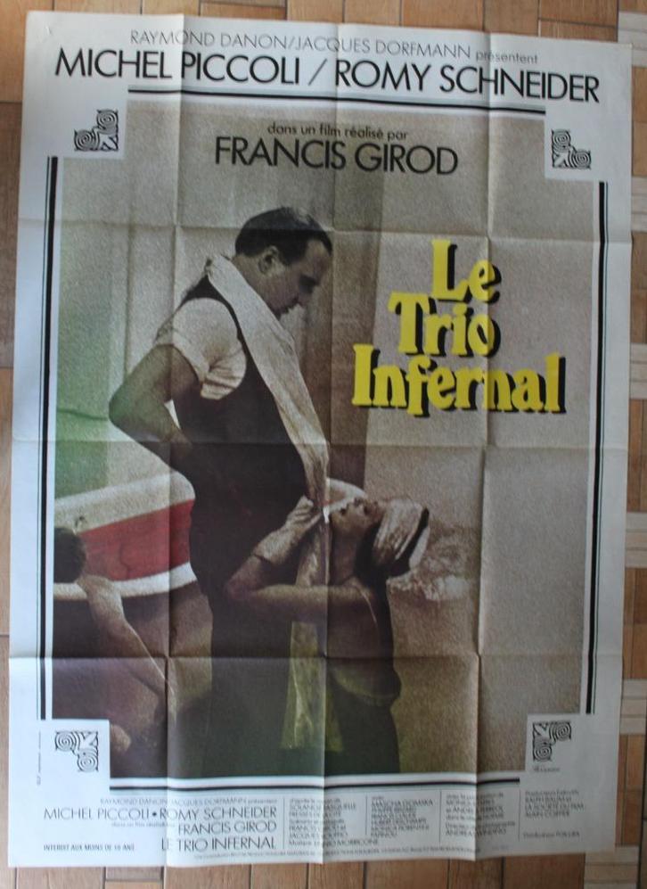 filmaffiche Romy Schneider le trio infernal XL filmposter, Verzamelen, Posters, Zo goed als nieuw, Film en Tv, Deurposter of groter